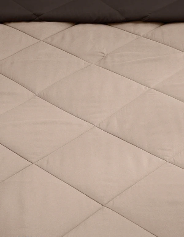  Relaxfeel 250 GSM Premium Luxury 5 Star Microfibre Reversible Soft Plain Quilted 90x100 Inch Double Bed Comforter / Quilt / Duvet / Razai / Rajai ( Brown & Beige ) - Free Size, Brown/ Beign,  Microfiber,  Rajai, Pack of1